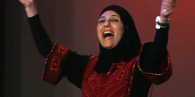 Hanan Al Hroub, Guru Palestina Peraih Penghargaan Global Prize